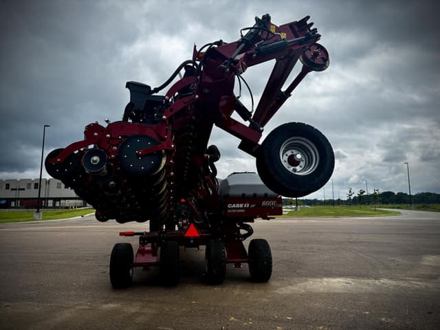 Image of Case IH 2140 equipment image 3