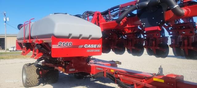Image of Case IH 2140 equipment image 1