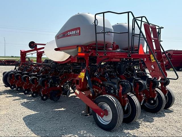 Image of Case IH 2150 equipment image 4