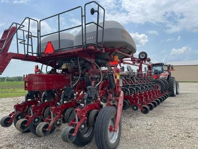Image of Case IH 2150 equipment image 3