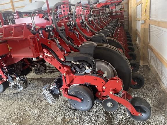 Image of Case IH 2150 equipment image 3