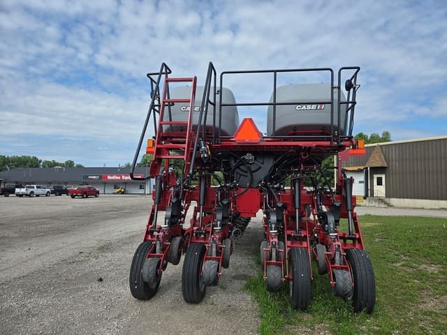 Image of Case IH 2150 equipment image 2