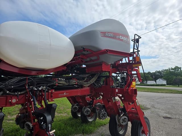 Image of Case IH 2150 equipment image 1