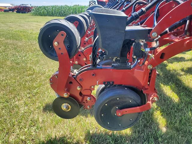 Image of Case IH 2150 equipment image 3