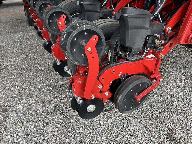 Image of Case IH 2150S equipment image 3