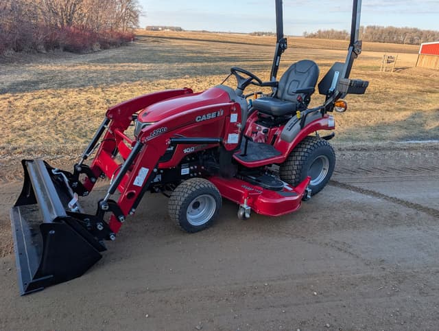 Image of Case IH Farmall 25SC equipment image 3
