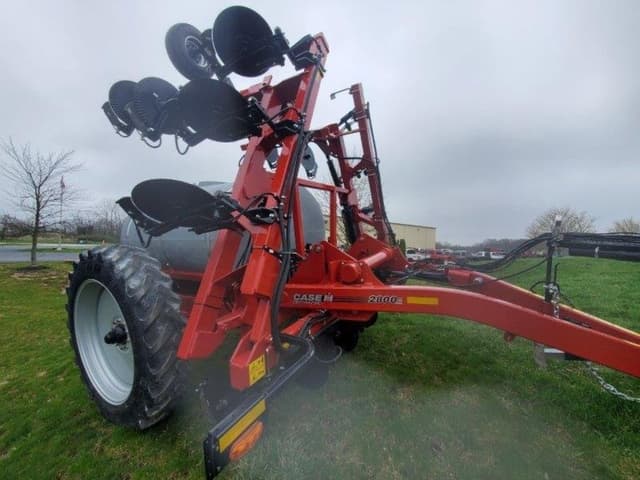 Image of Case IH Nutri Placer 2800 equipment image 1