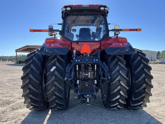 Image of Case IH Magnum 310 equipment image 3