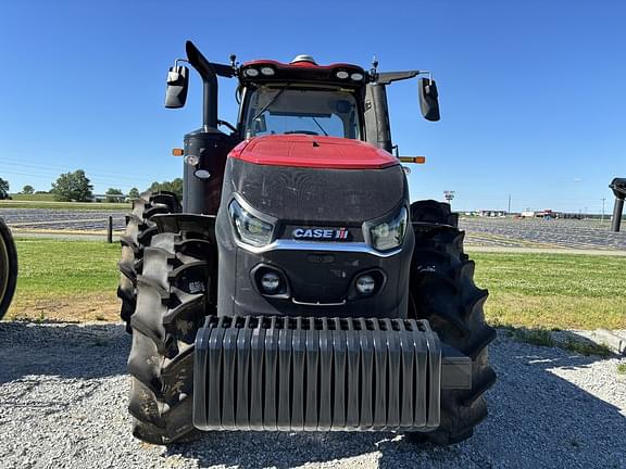 Image of Case IH Magnum 310 equipment image 2