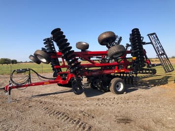 Main image Case IH 335VT