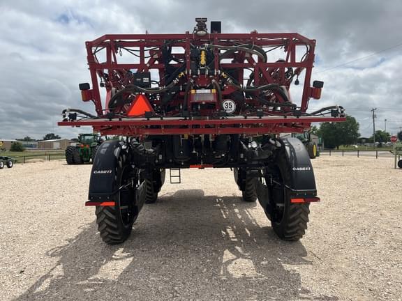 Image of Case IH Patriot 4350 equipment image 3