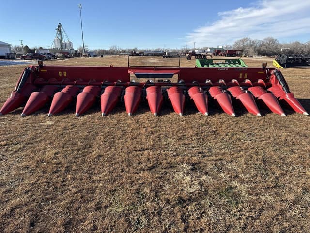 Image of Case IH 4412 equipment image 2