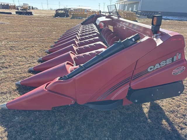 Image of Case IH 4412 equipment image 4