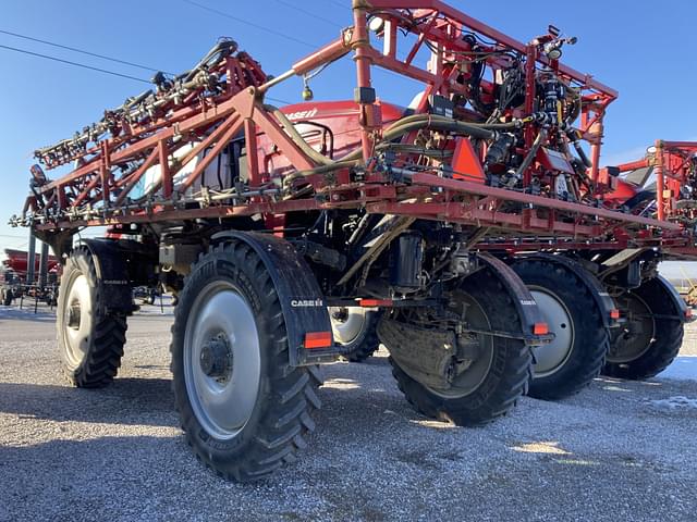 Image of Case IH Patriot 4450 equipment image 4