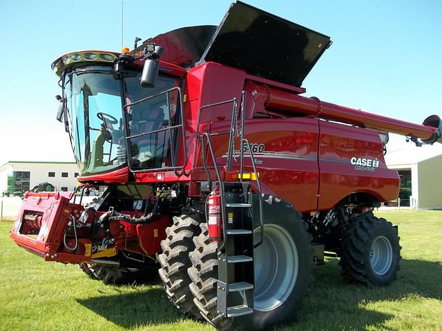 Image of Case IH 6160 equipment image 4