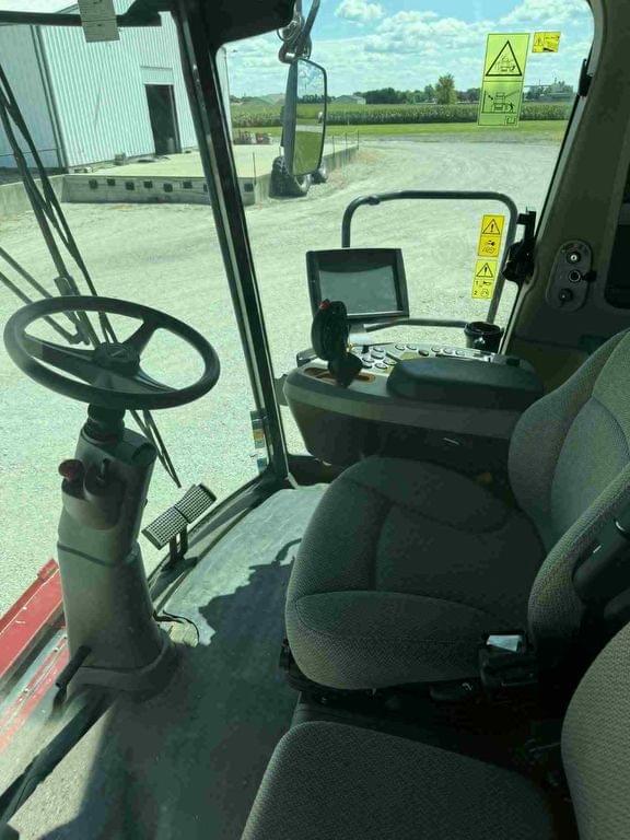 Image of Case IH 6160 equipment image 2