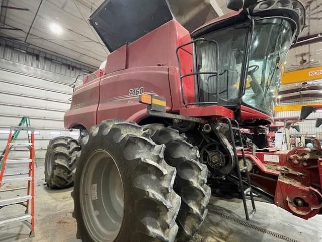 Image of Case IH 7160 equipment image 2