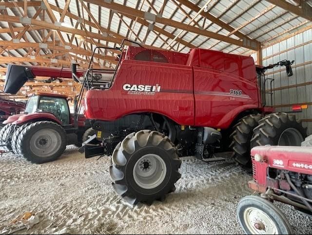 Image of Case IH 7160 equipment image 2