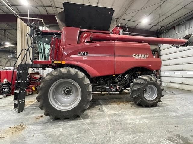 Image of Case IH 7160 equipment image 1