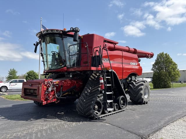 Image of Case IH 7250 equipment image 2
