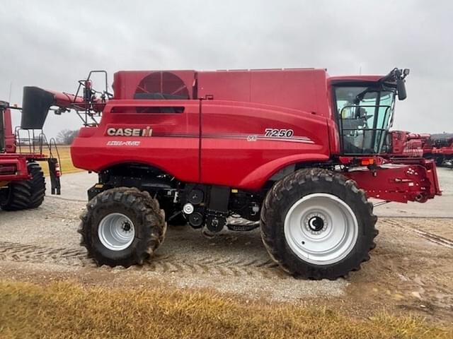 Image of Case IH 7250 equipment image 4