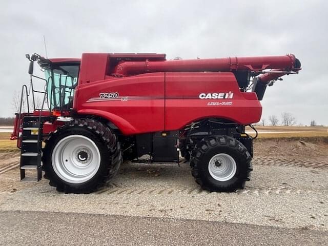 Image of Case IH 7250 equipment image 1