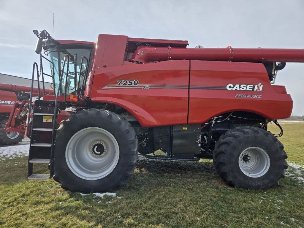 Image of Case IH 7250 Primary image