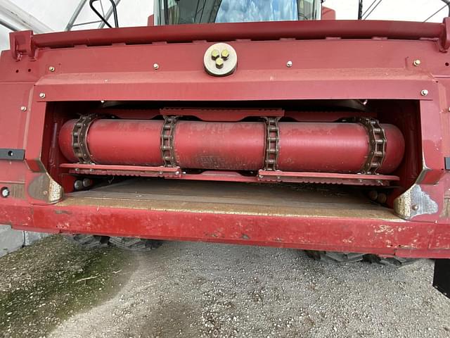 Image of Case IH 7250 equipment image 2
