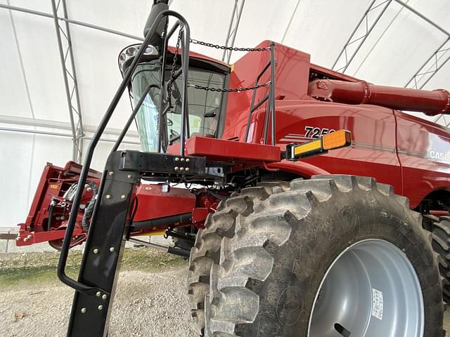 Image of Case IH 7250 equipment image 4