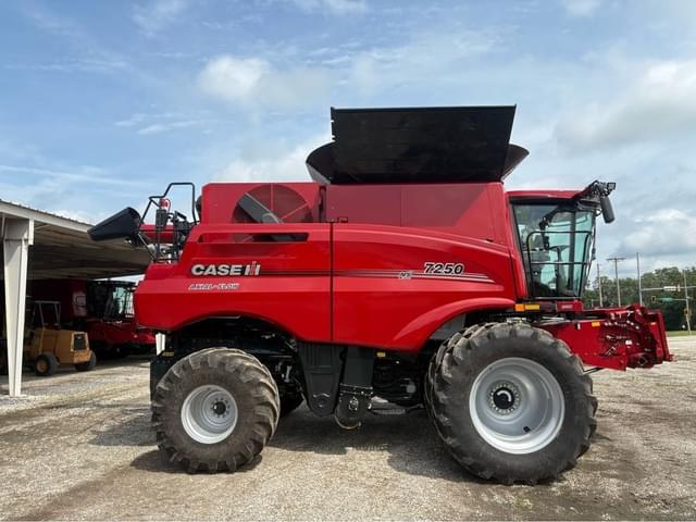 Image of Case IH 7250 equipment image 1