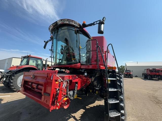 Image of Case IH 7250 equipment image 3