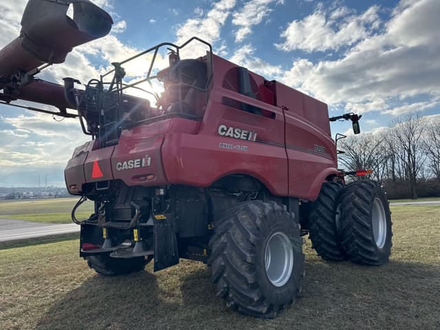 Image of Case IH 7250 equipment image 2