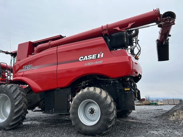 Image of Case IH 7250 equipment image 3