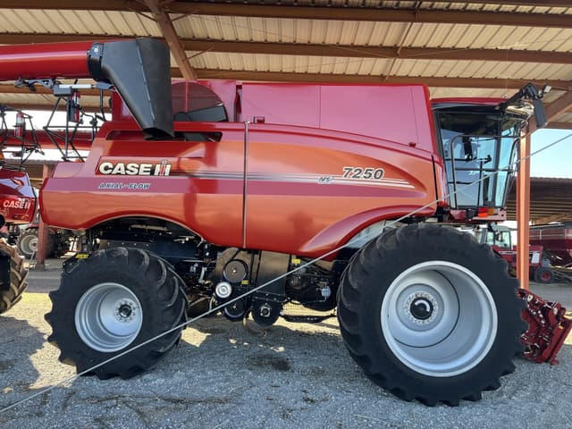 Image of Case IH 7250 equipment image 1
