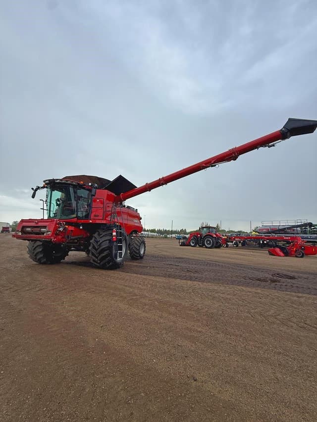 Image of Case IH 8250 equipment image 1