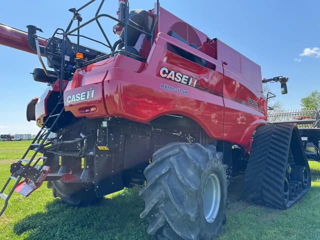 Image of Case IH 8250 equipment image 2