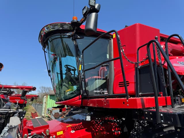 Image of Case IH 8250 equipment image 4