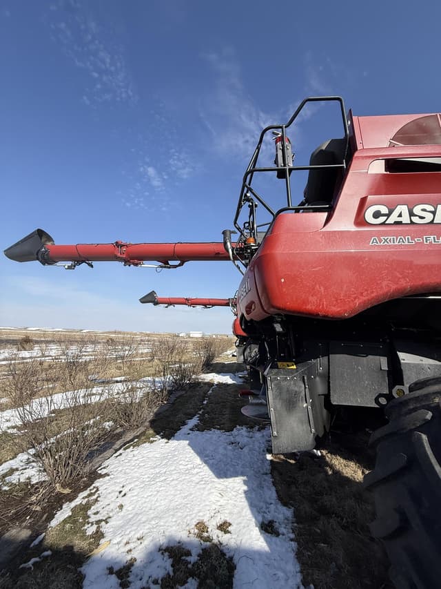Image of Case IH 8250 equipment image 2