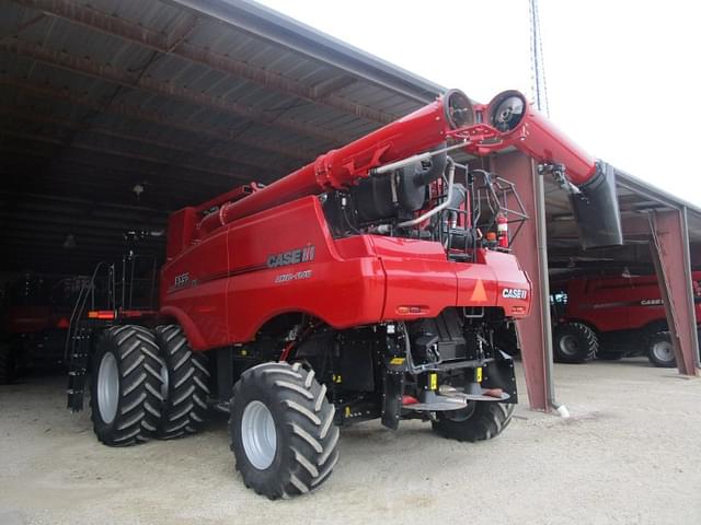 Image of Case IH 8250 equipment image 4