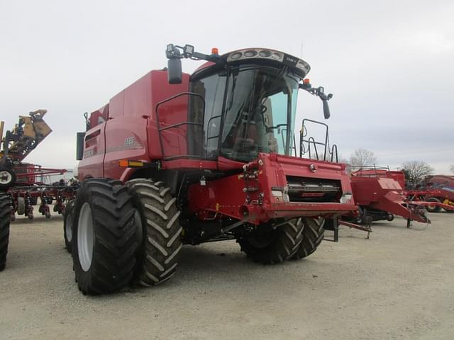 Image of Case IH 8250 equipment image 3