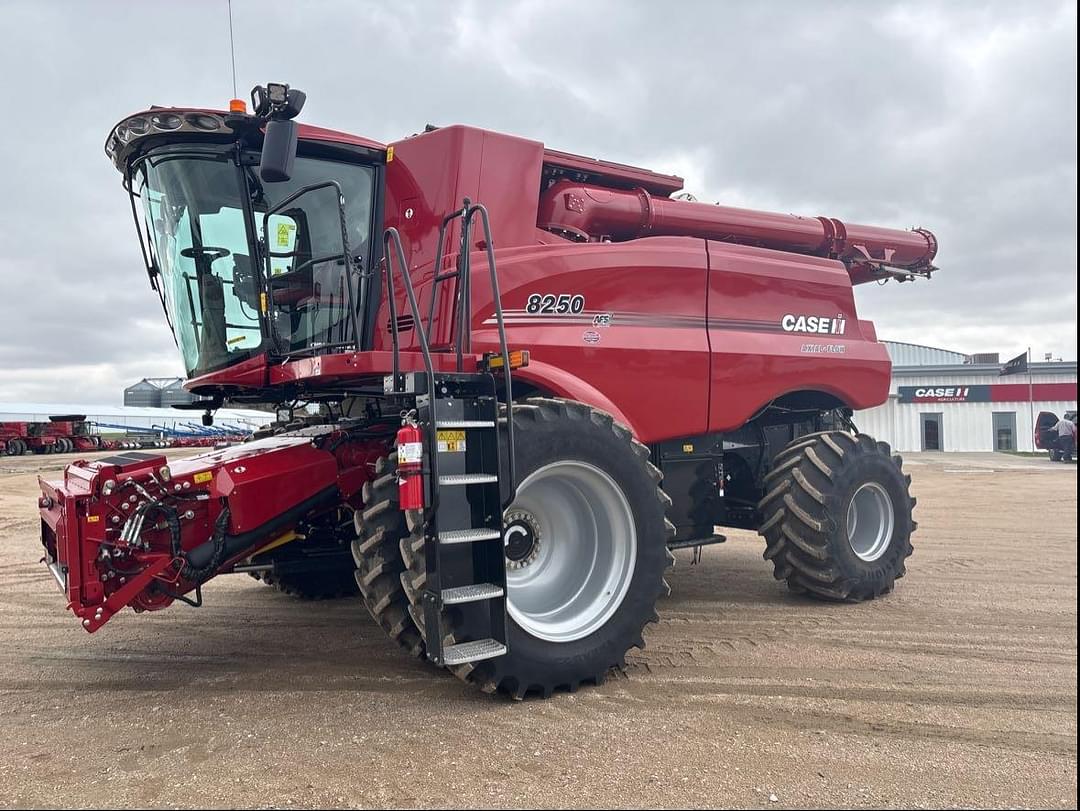Image of Case IH 8250 Primary image