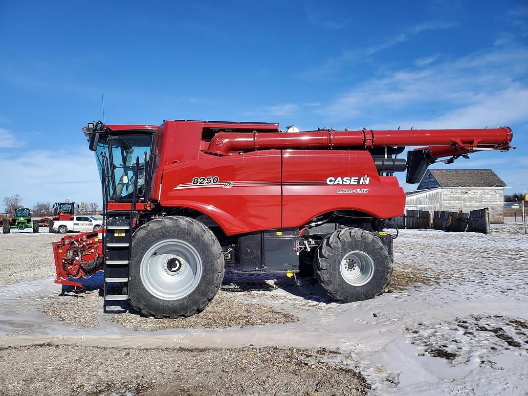 Image of Case IH 8250 Primary image