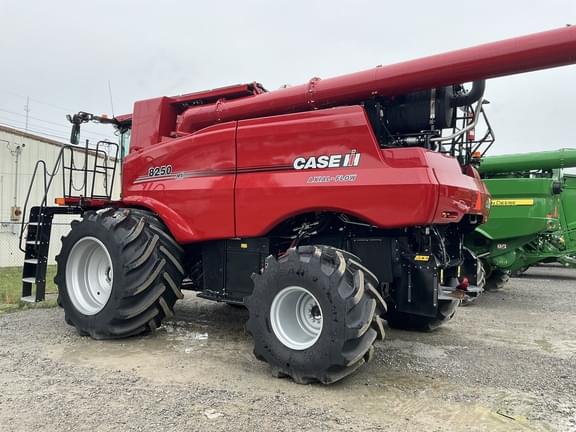 Image of Case IH 8250 equipment image 3