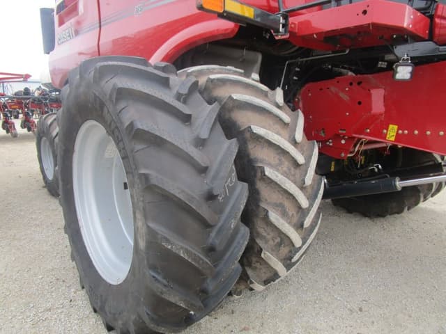 Image of Case IH 8250 equipment image 4