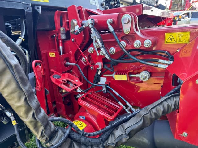Image of Case IH 8250 equipment image 4