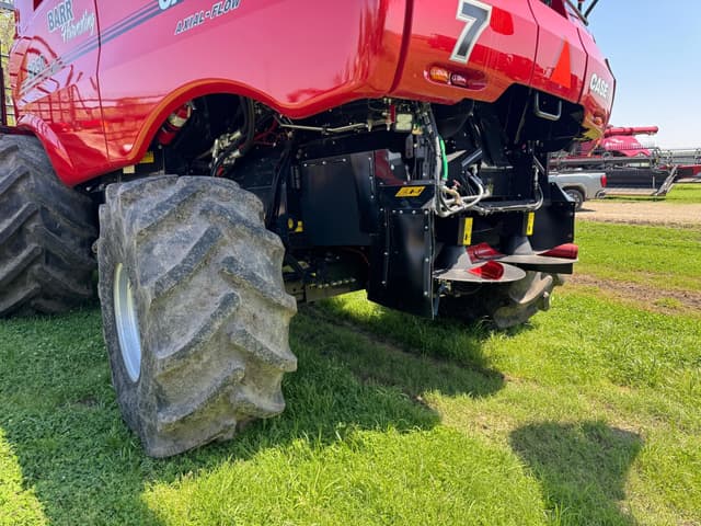 Image of Case IH 8250 equipment image 2
