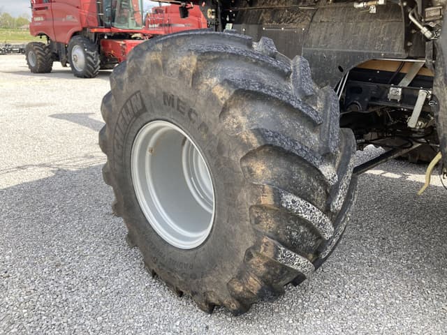 Image of Case IH 8250 equipment image 4