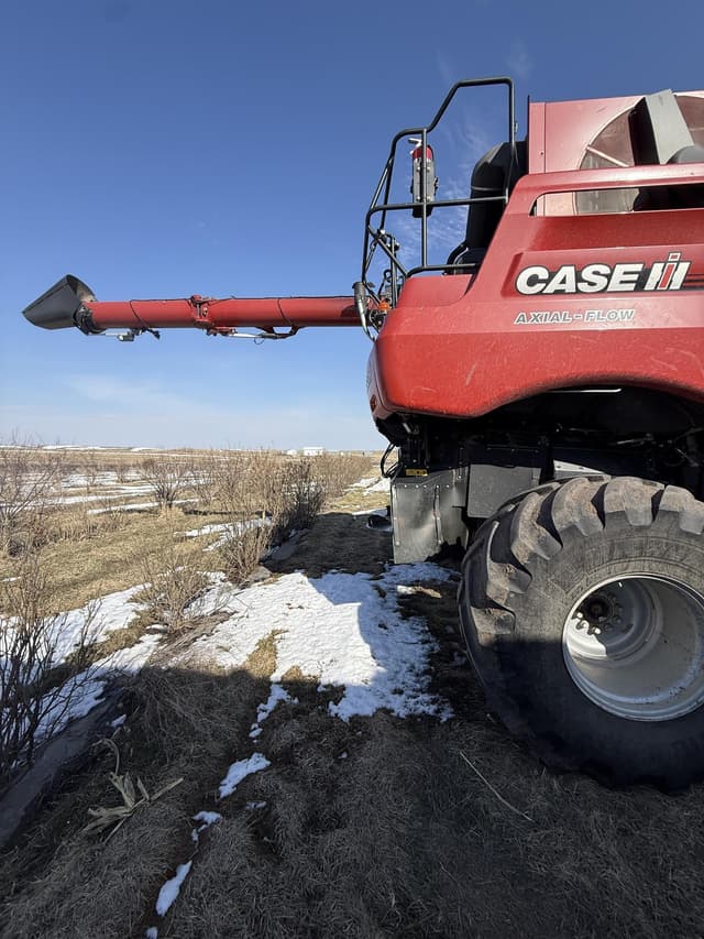 Image of Case IH 8250 equipment image 2