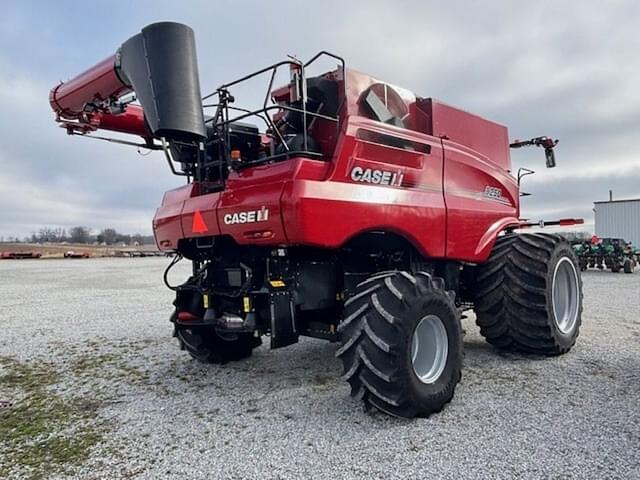 Image of Case IH 8250 equipment image 4