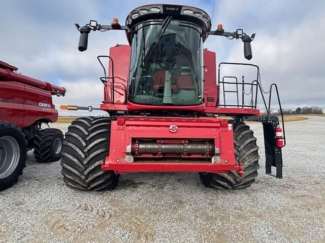 Image of Case IH 8250 equipment image 2